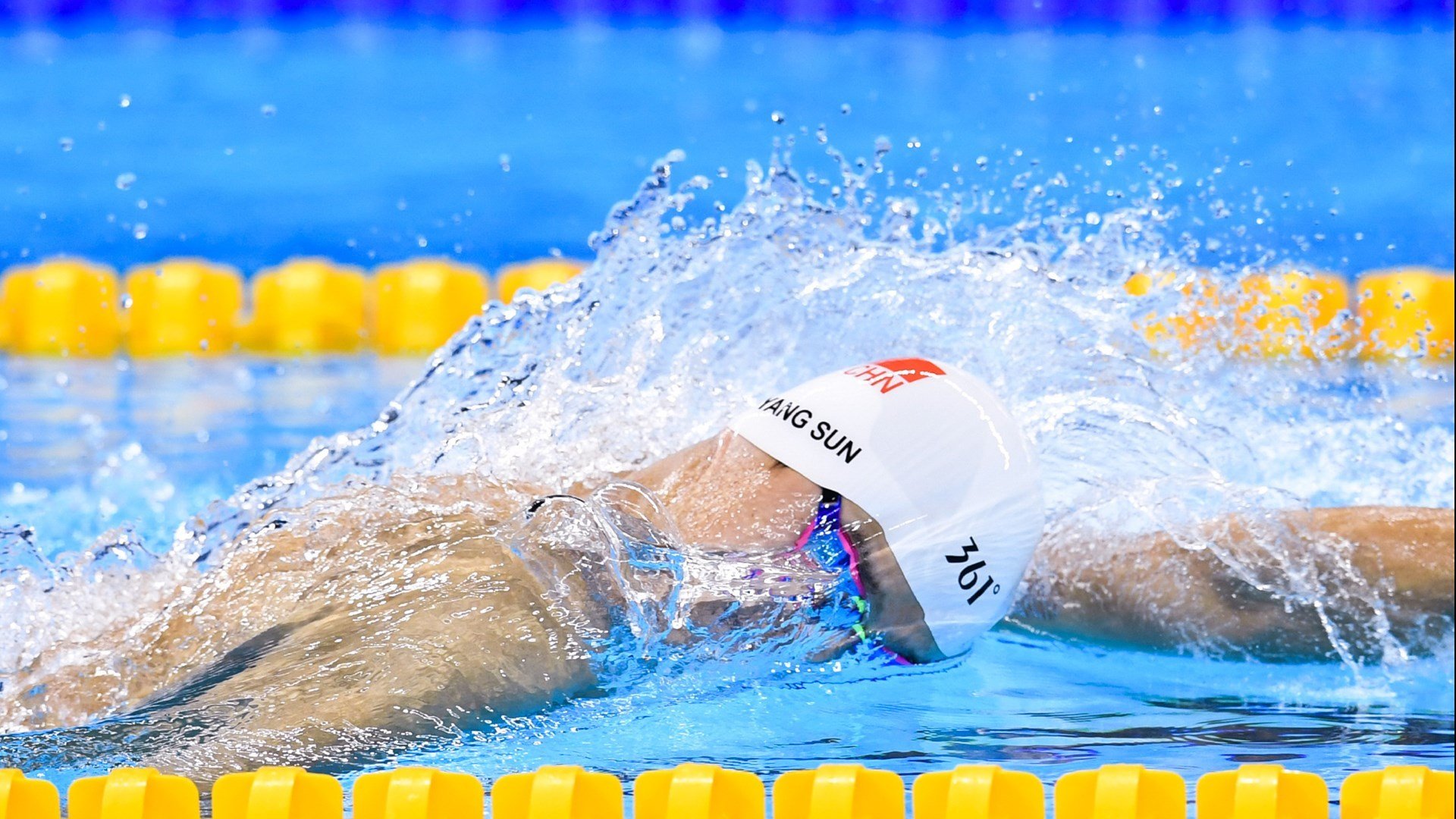 开云体育官方网入口-混合泳对决波兰沉着冷静，混合泳夺冠视频